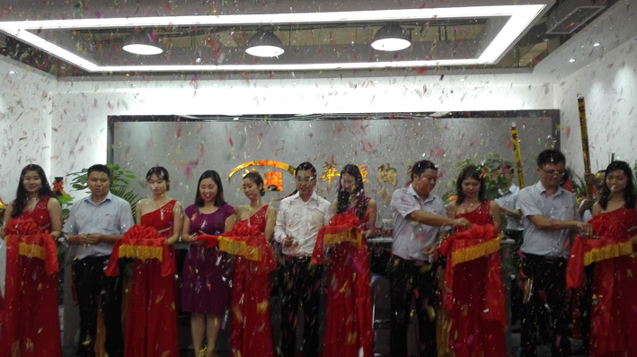 ��ֱ���ղ���(hu��)���A��(qi��ng)�մɵ�ꑿ������Է¹Ŵuȫ�³���