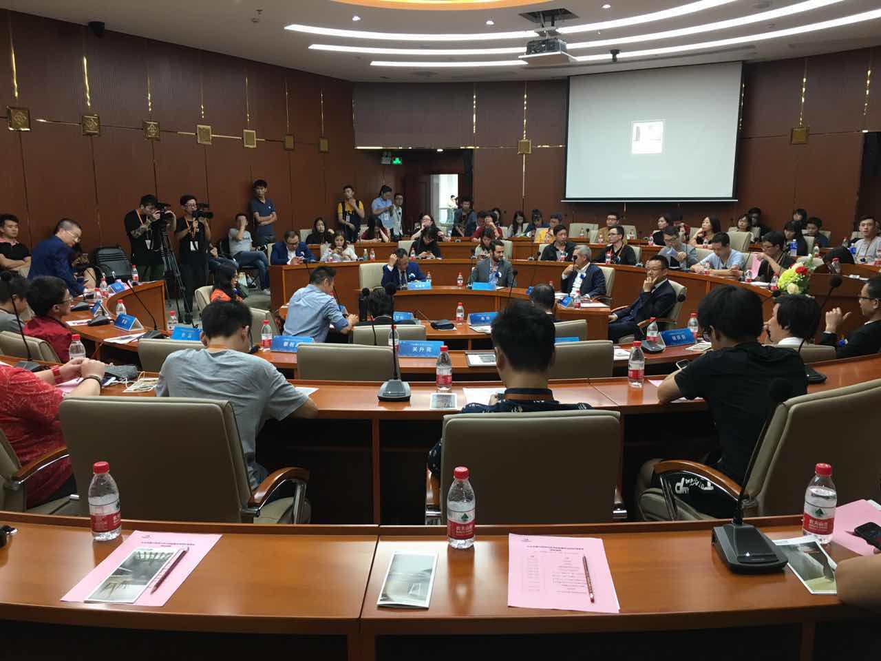 ��ֱ���ղ�����������OӋ��������ing...